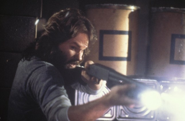 Editorial use only. No book cover usage. Mandatory Credit: Photo by Universal/Kobal/Shutterstock (5883390v) Kurt Russell The Thing - 1982 Director: John Carpenter Universal USA Scene Still Drama